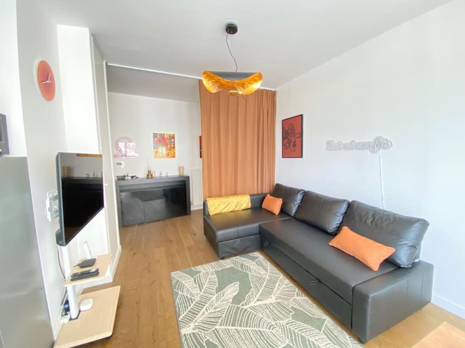 Le Charme Des Docks - 1bd - 4pax Apartment